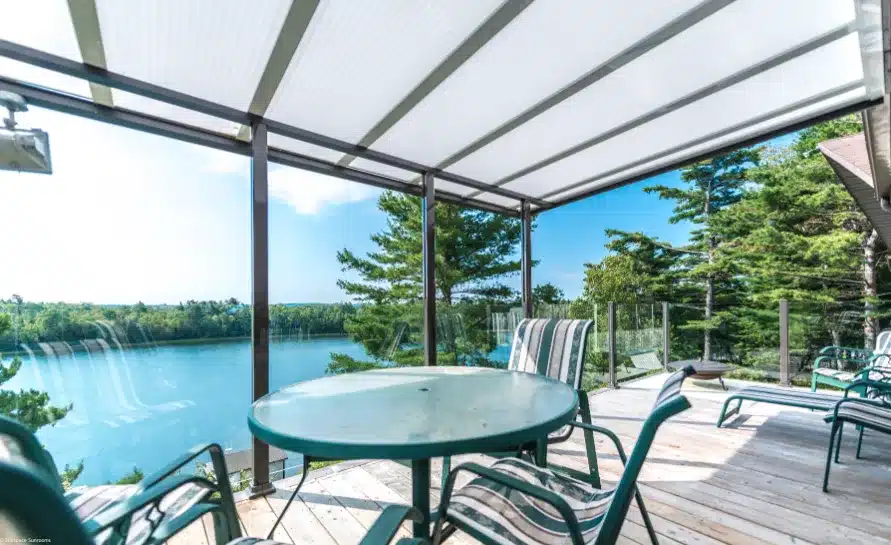 toiture-acrylique-patios-sunspace-quebec-12