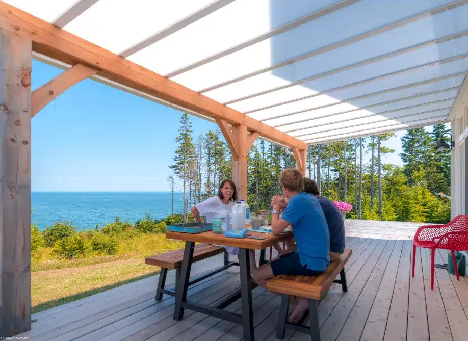 toiture-acrylique-patios-sunspace-quebec-16